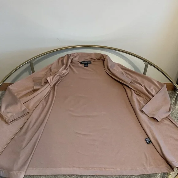 August Silk Open Jacket with draped front - Picture 11 of 16